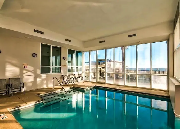 Gorgeous Beachfront Shared Pool And Access